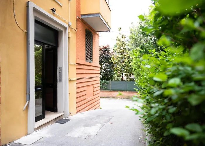 Casa Mazzini 4* Болонья