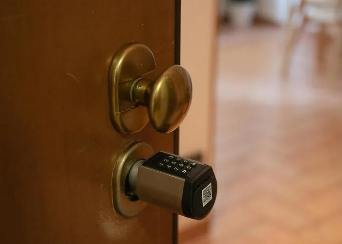 Casa Mazzini B&B 볼로냐