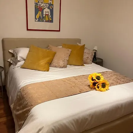 Casa Mazzini Bed and Breakfast 3*