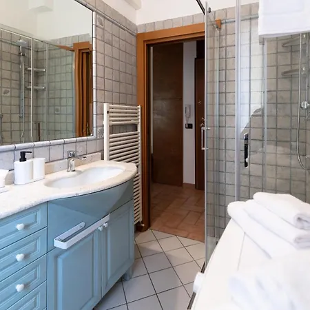 Casa Mazzini Bed & Breakfast 4*